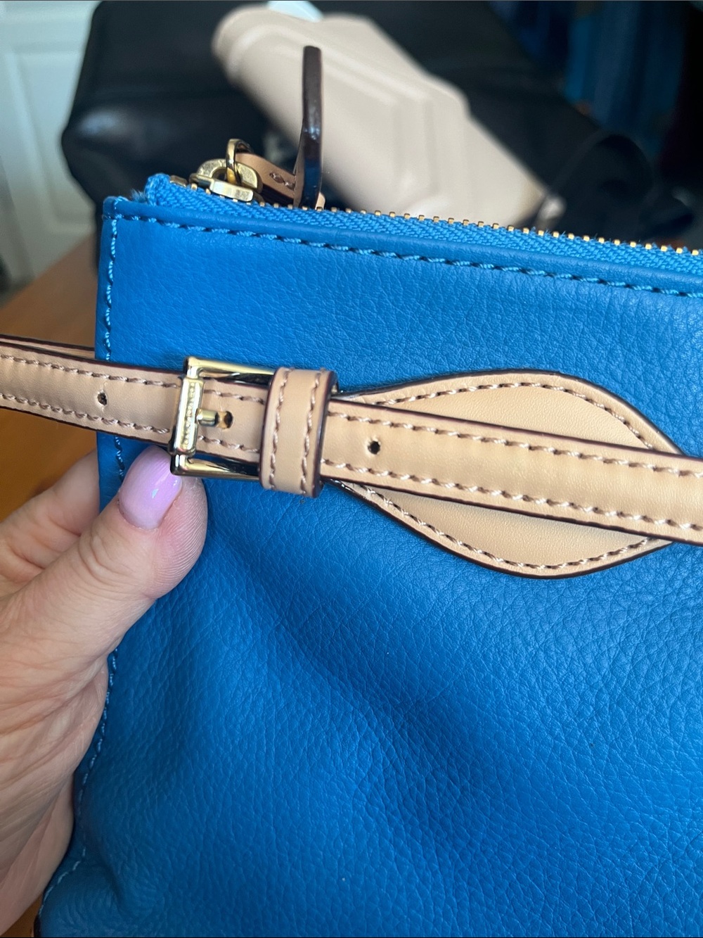 Isaac Mizrahi Blue Leather Wristlet - Picture 3 of 11